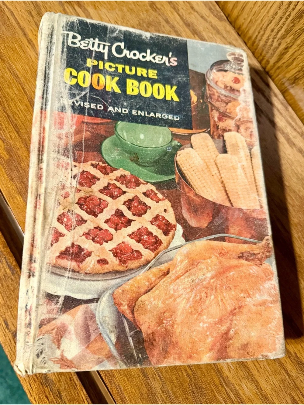 Betty Crocker Picture Cook Book -Well Loved